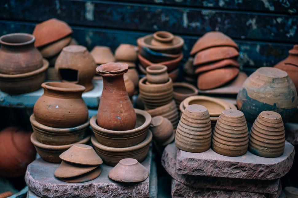 Old Pots, Clear Vision: Seeing Jesus As He Really Is